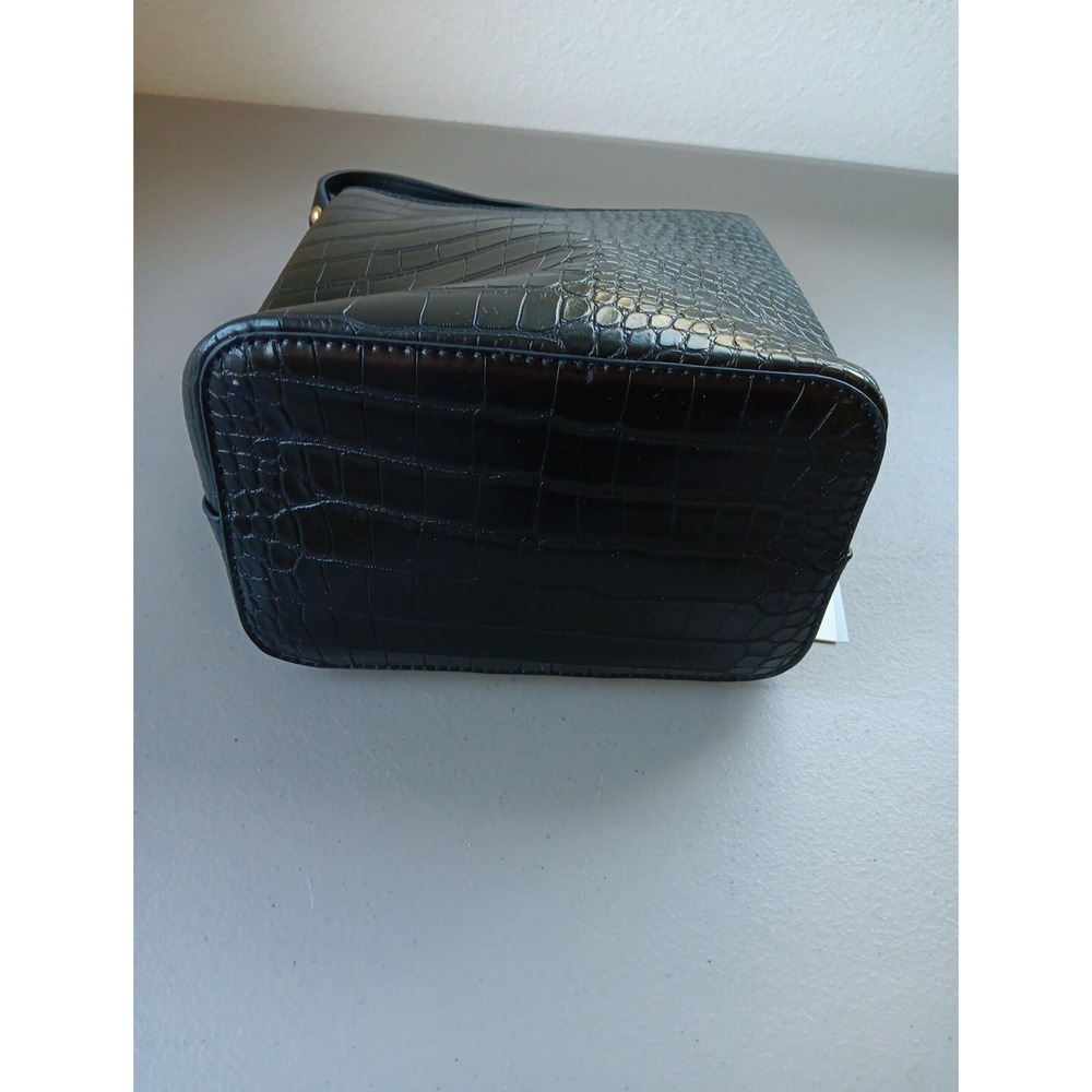 AOT Crossbody Handbag Bucket Purse  NEW Black Alligator Vegan Capsule Minimalist - Picture 9 of 9